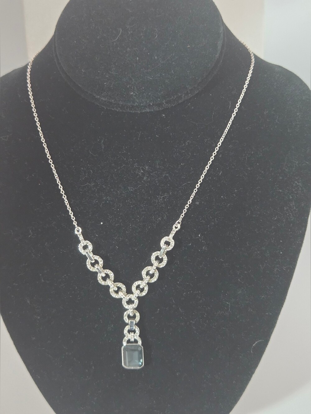 NEW necklace Y-shaped drop desigh with crystal- accented